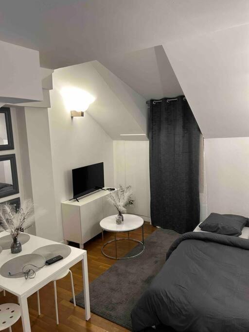 Apartment Duplex Minimaliste - 30 Min De Paris